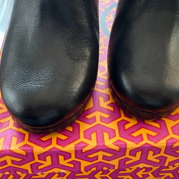 TORY BURCH BOOTS!!! - Picture 6 of 8